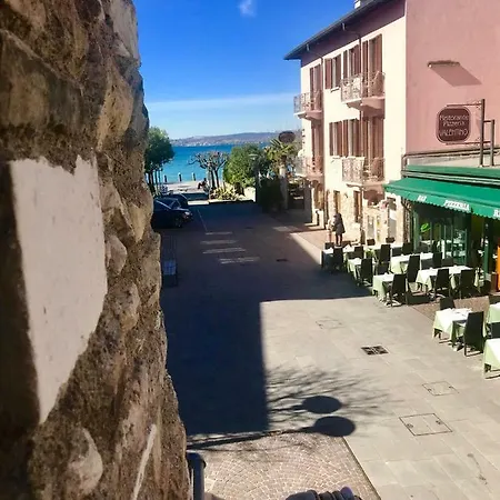 Porto Valentino 2 * Sirmione